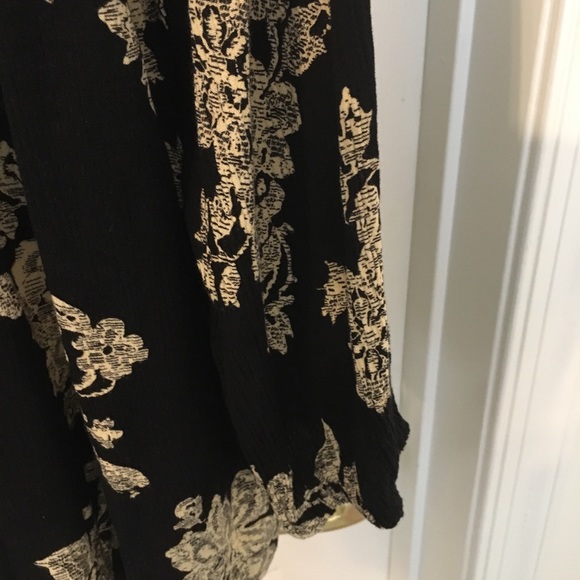 Woman’s Indigo Soul 1x blouse - Picture 4 of 4